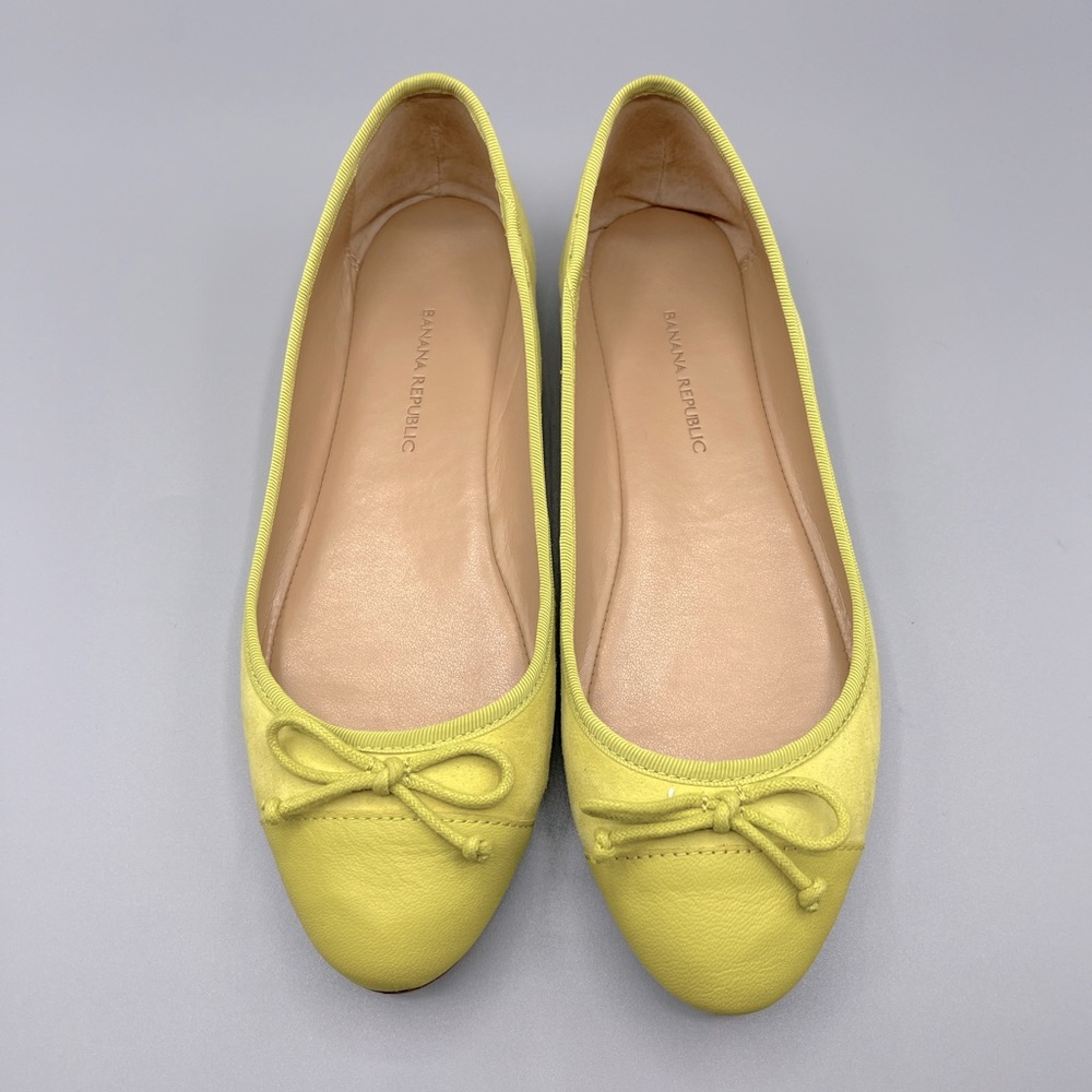 Banana Republic Ballet Flats